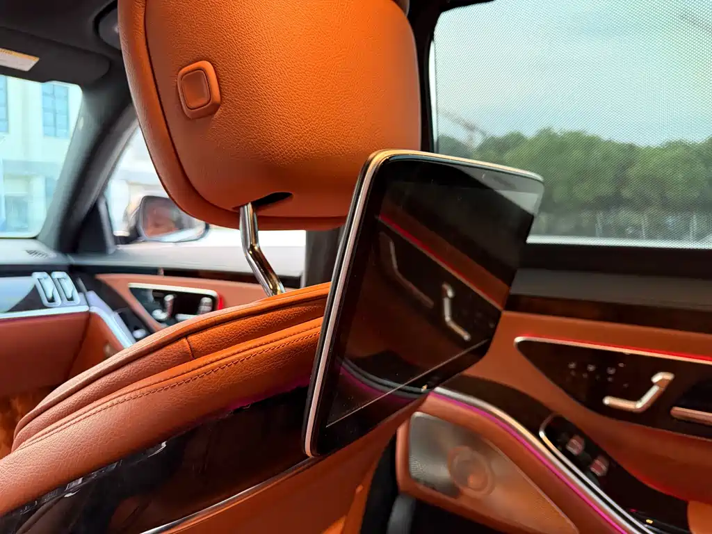 Mercedes-Benz S-Class — миниатюра 10