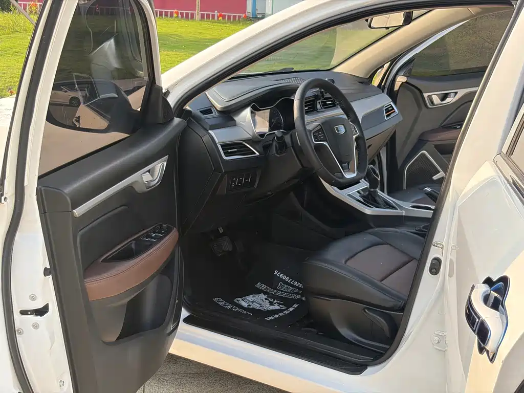 Geely Vision — миниатюра 8