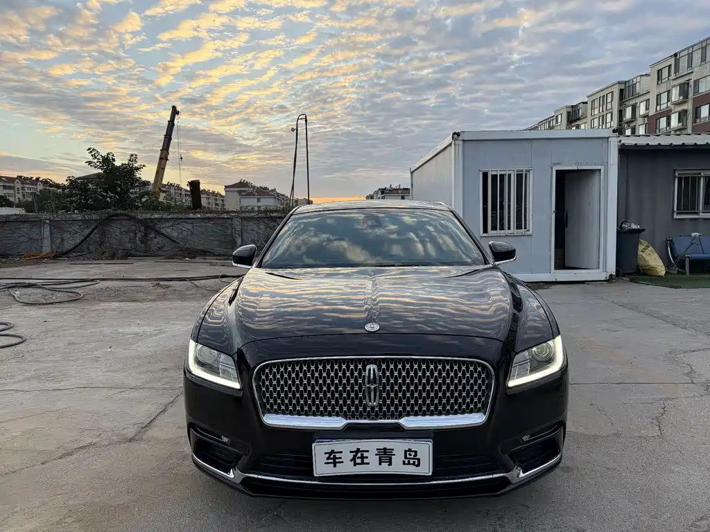 Lincoln Continental — миниатюра 2