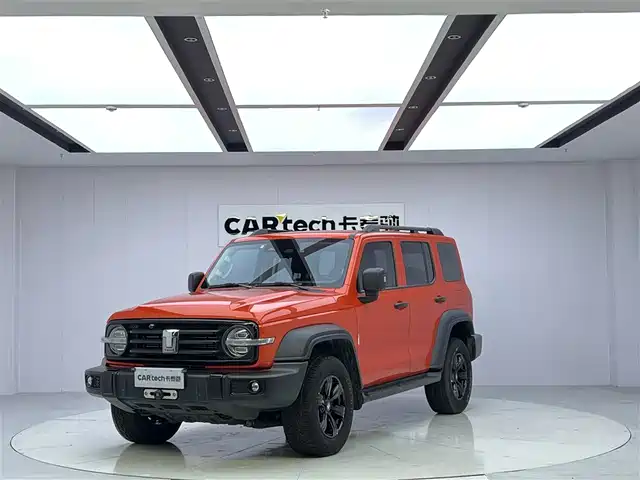 2023 TANK 300