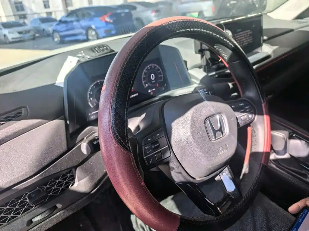 Honda Accord — миниатюра 4