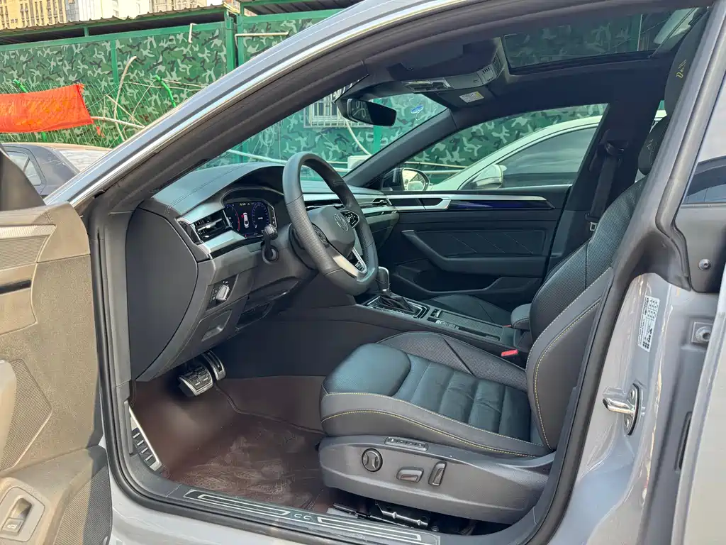 Volkswagen CC — миниатюра 6