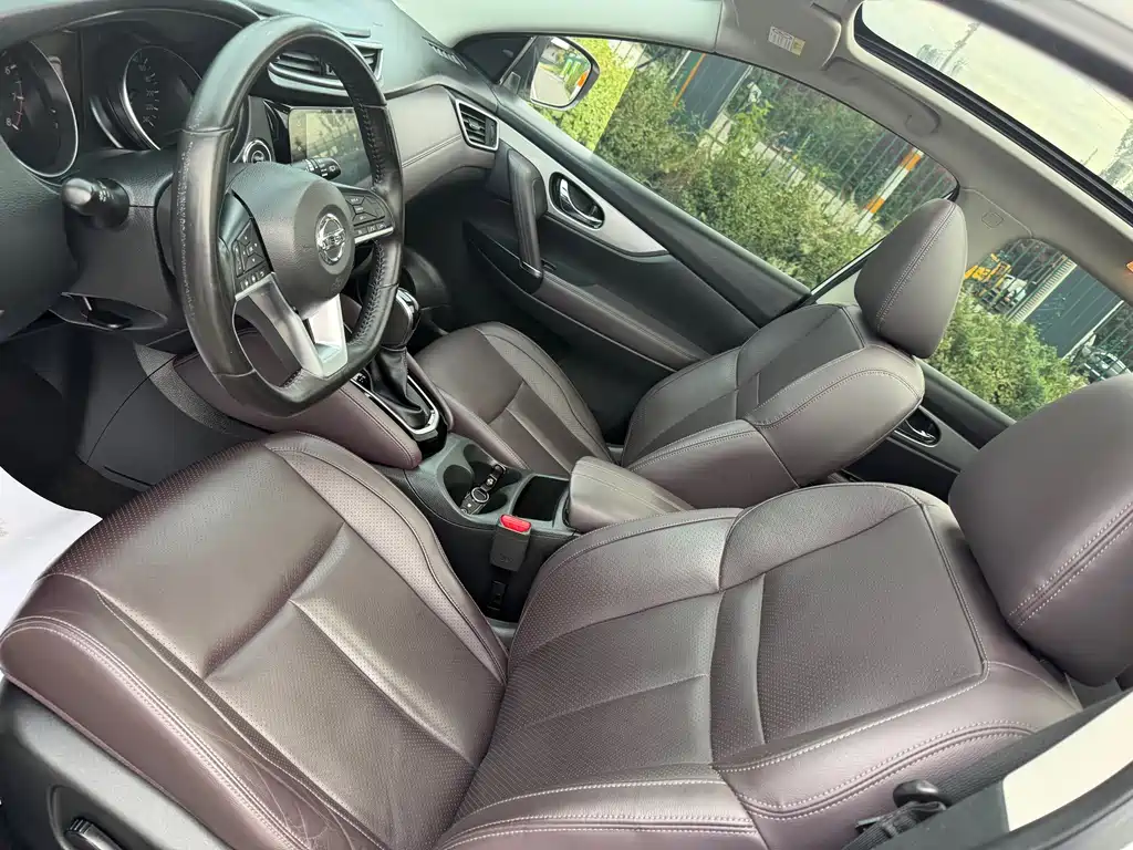 Nissan Qashqai — миниатюра 7