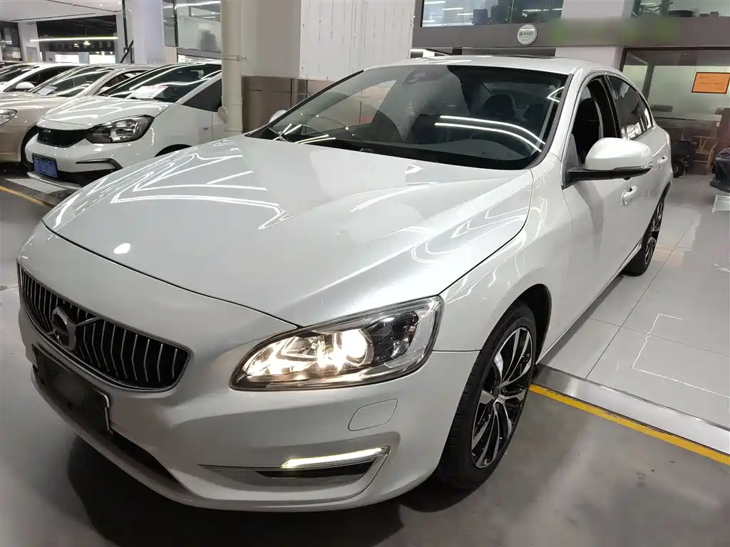 Volvo S60 2018