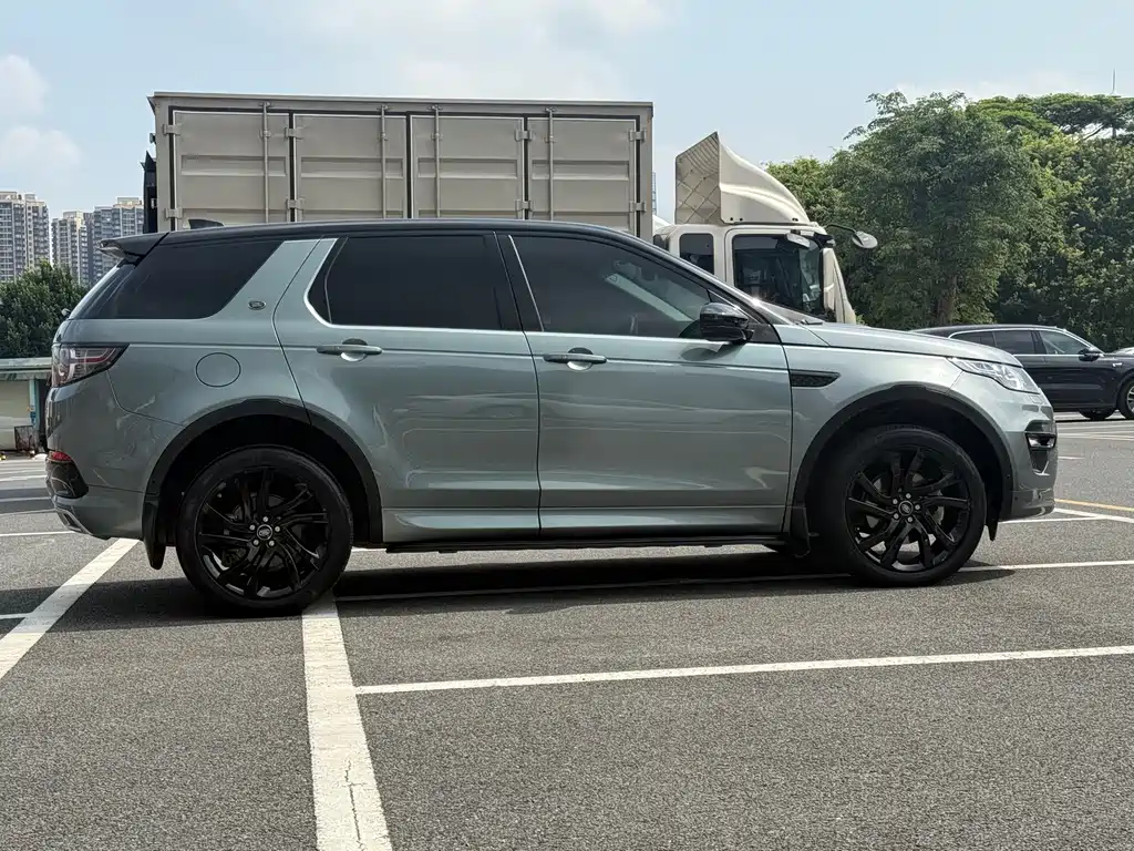 Land Rover Discovery Sport 2019 240PS SE Dynamic V