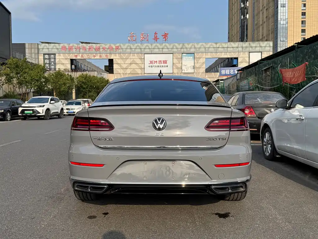 Volkswagen CC — миниатюра 14