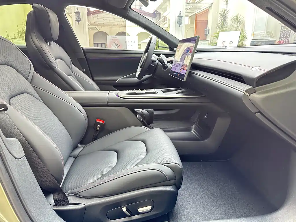 XIAOMI CAR XIAOMI SU7