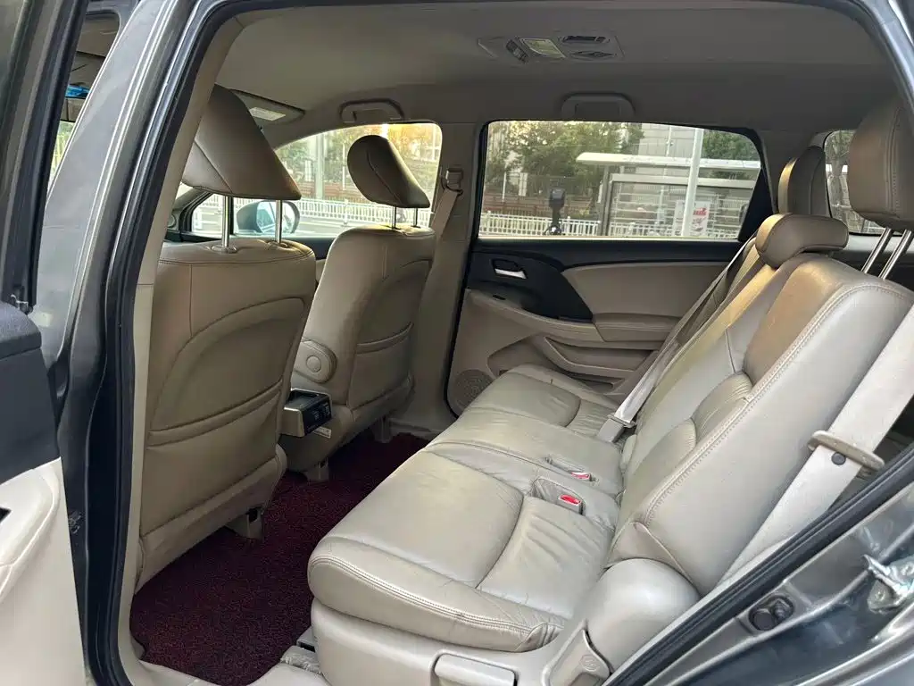 Honda Odyssey — миниатюра 7