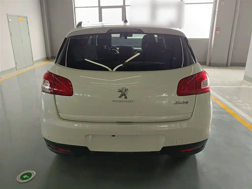 Peugeot 4008 (Import) — миниатюра 4