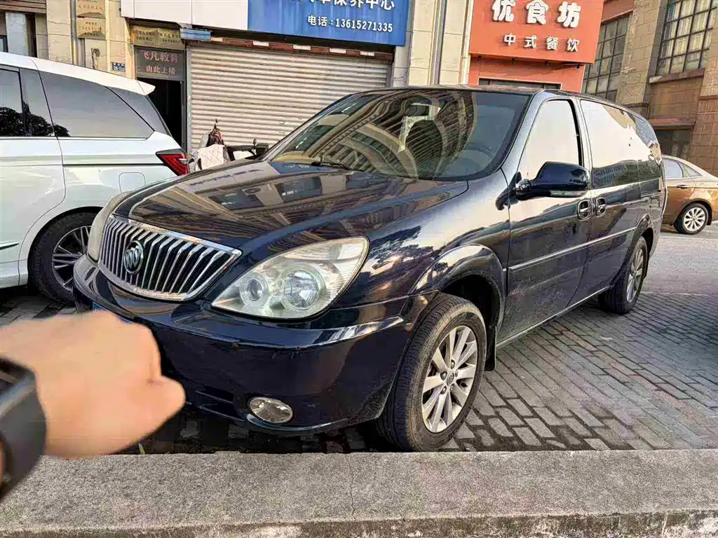 Купить Buick GL8