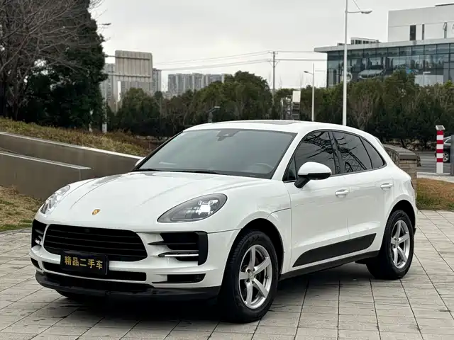 porsche macan