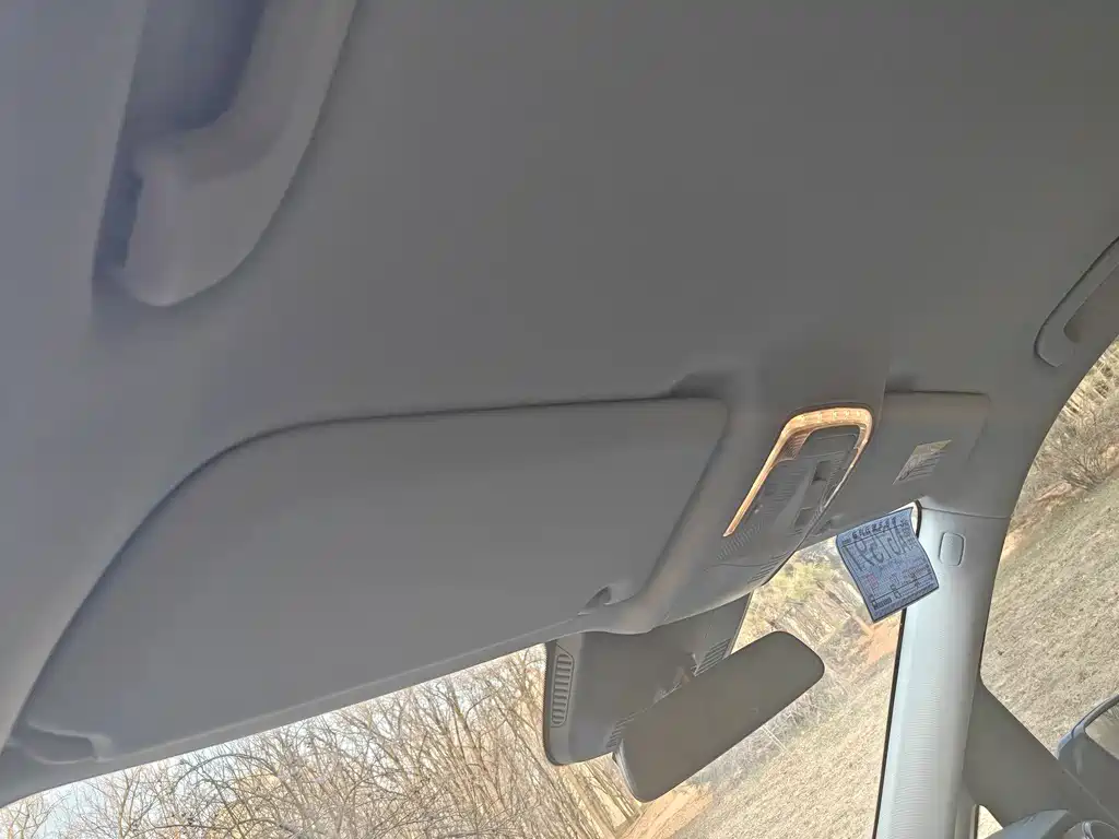 MERCEDES-BENZ V CLASS