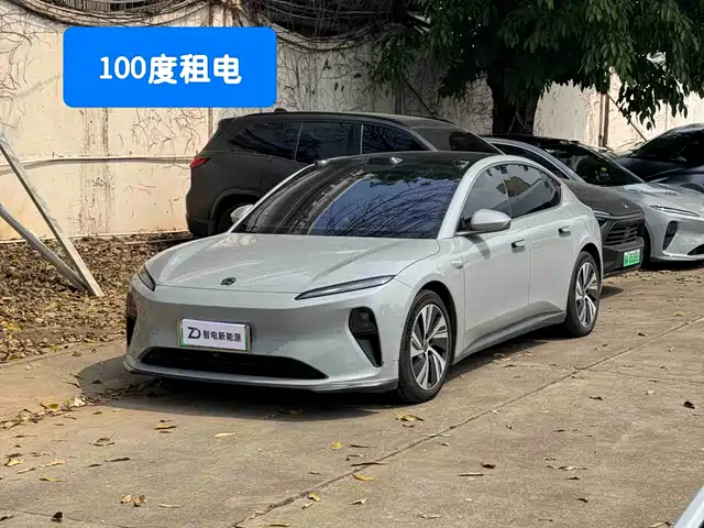NIO NIO ET5 2023