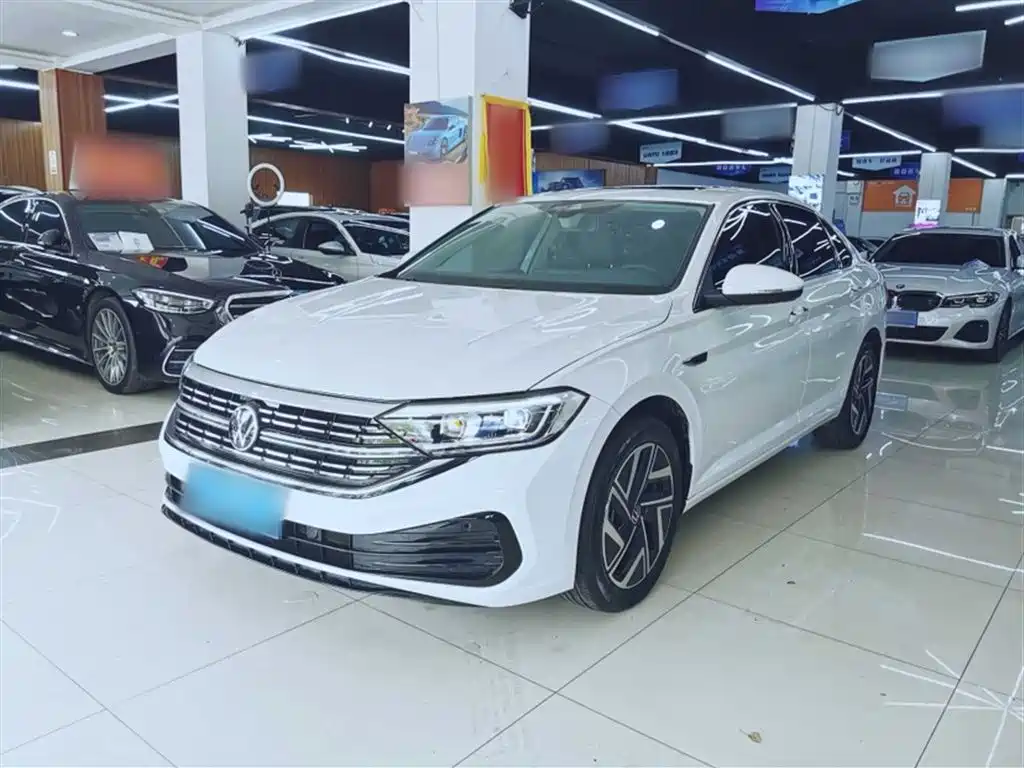 Volkswagen Sagitar 2024