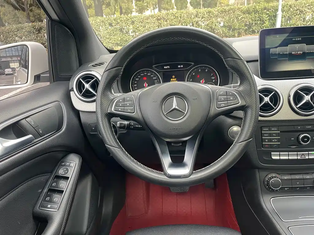MERCEDES-BENZ B CLASS