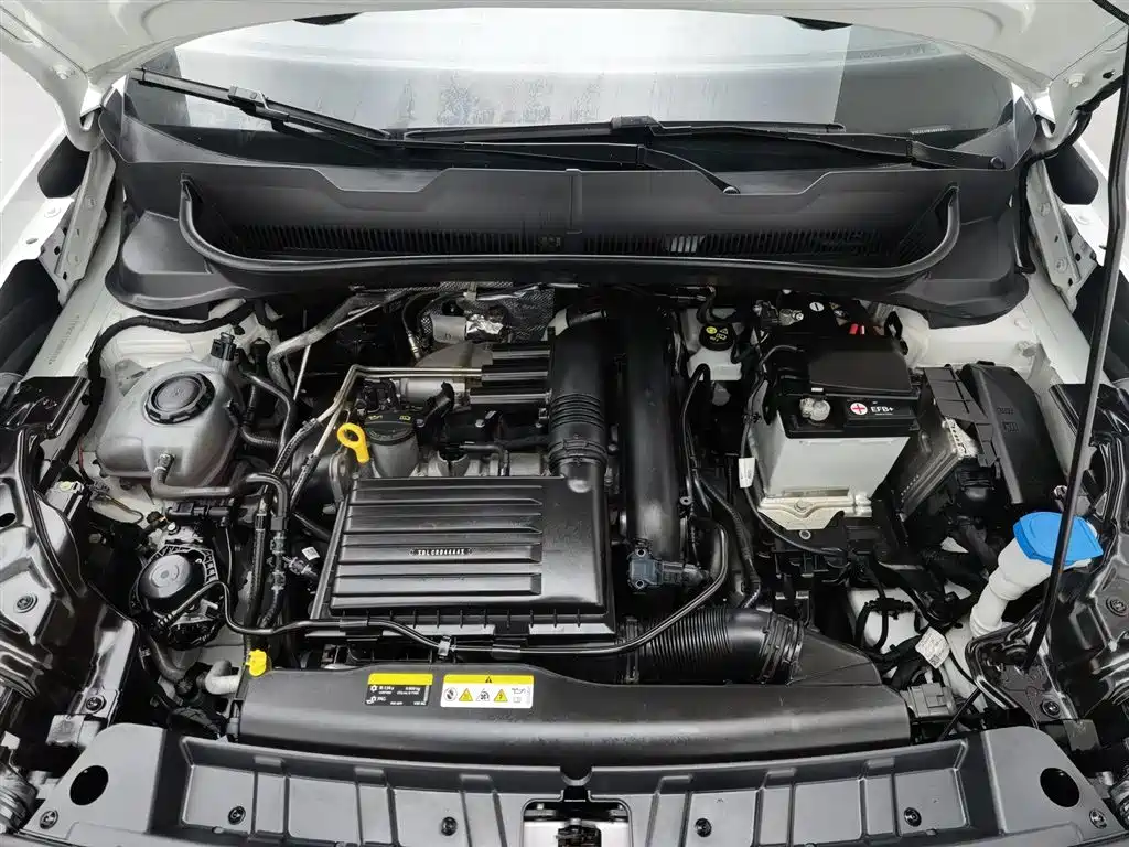 VOLKSWAGEN EXPLORING THE SHADOW