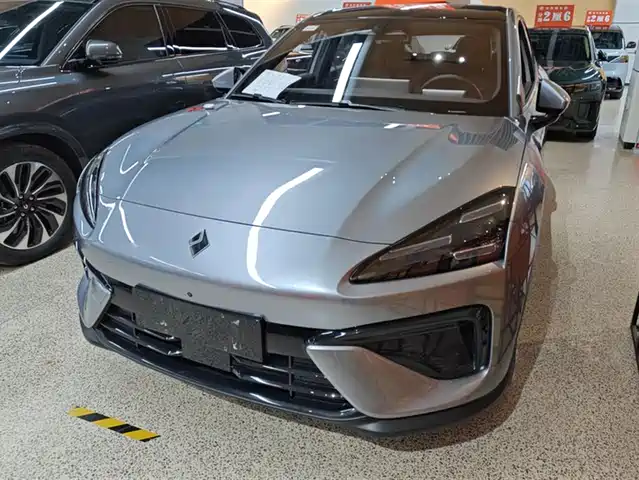 BAOJUN  YUNHAI 2024