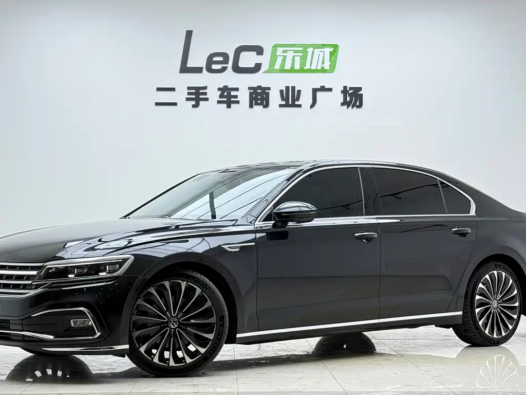 VOLKSWAGEN HUIANG