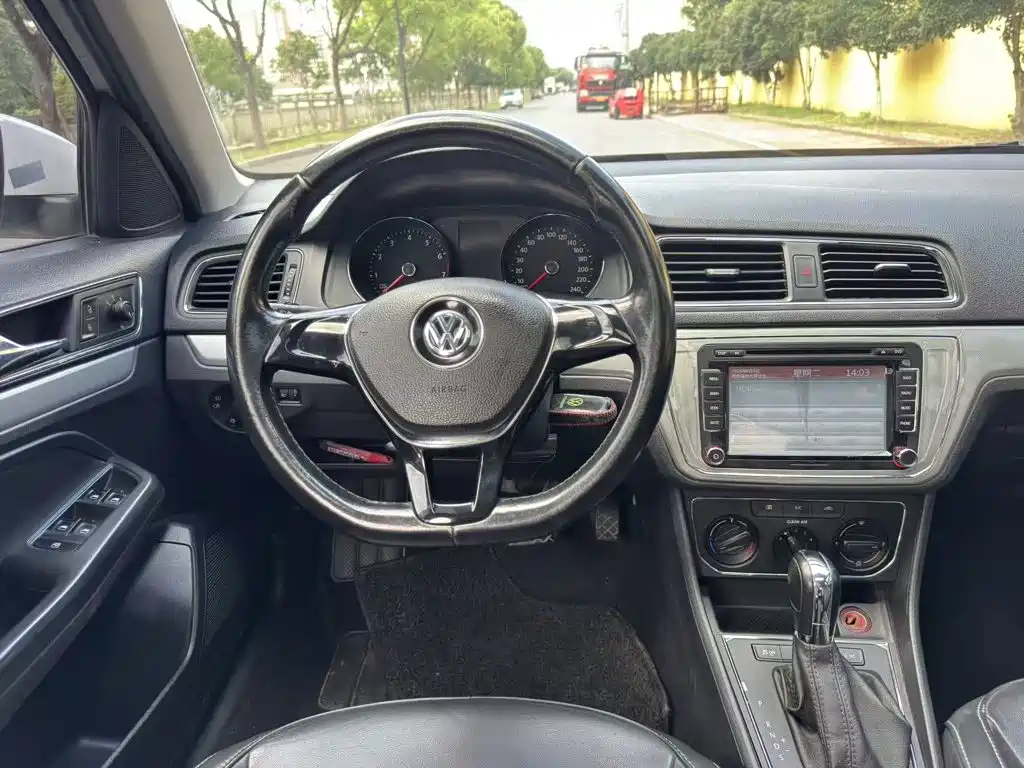 Volkswagen Gran Lavida — миниатюра 14