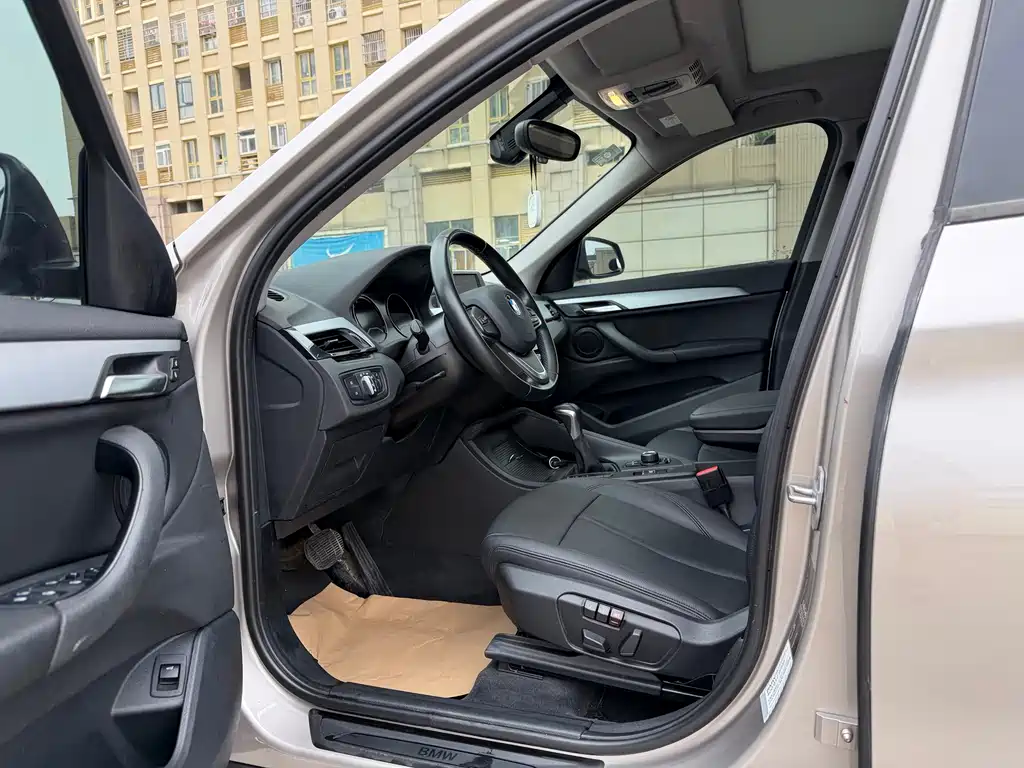 BMW X1 — миниатюра 6