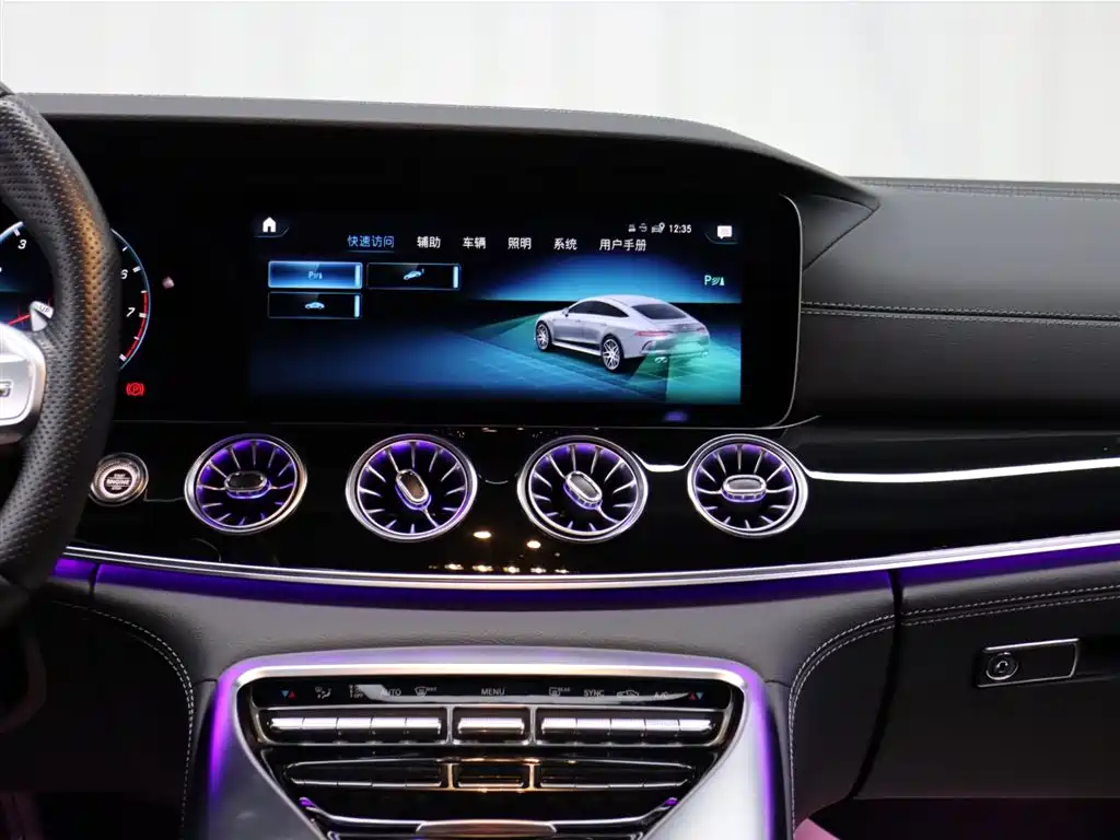 MERCEDES-BENZ AMG GT