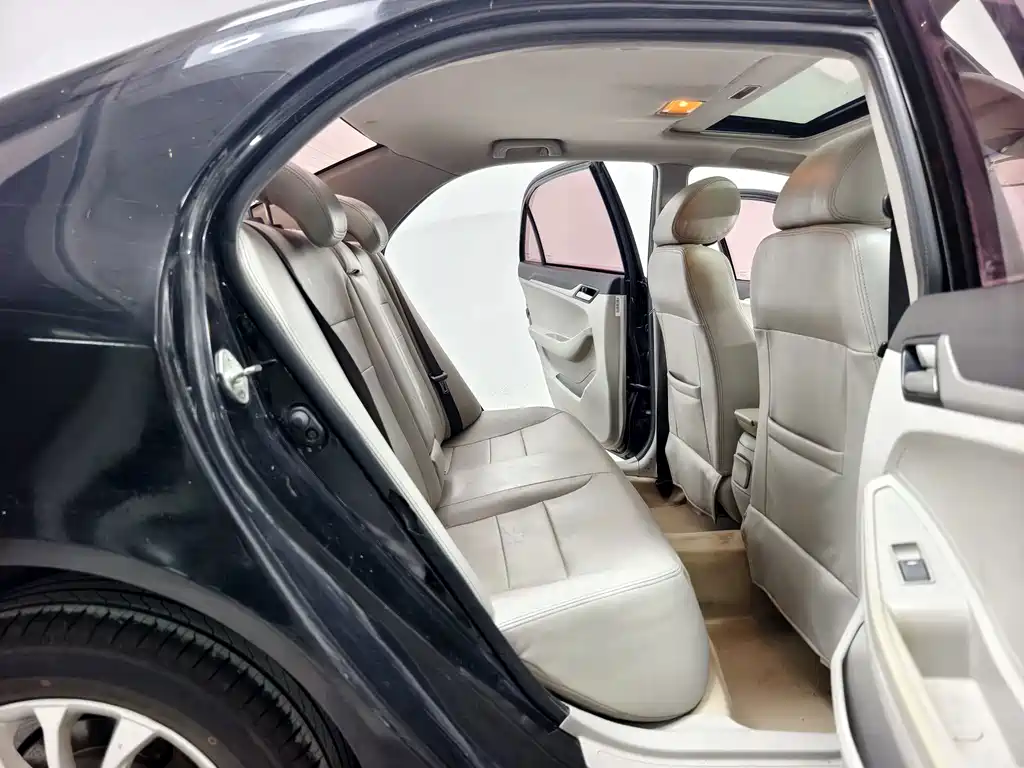 Geely Vision — миниатюра 16