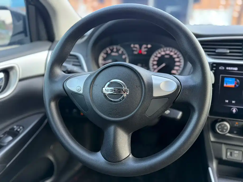 Nissan Sylphy — миниатюра 11
