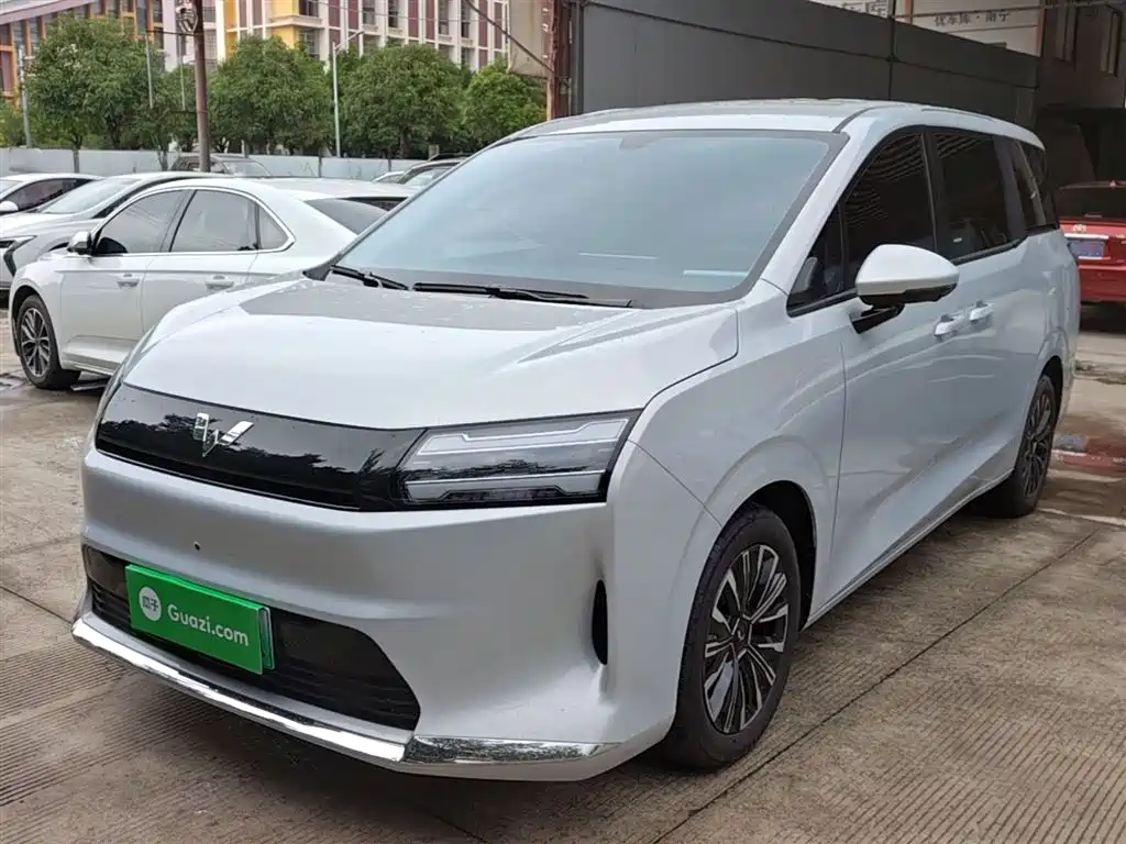 Wuling 星光730新能源 2025