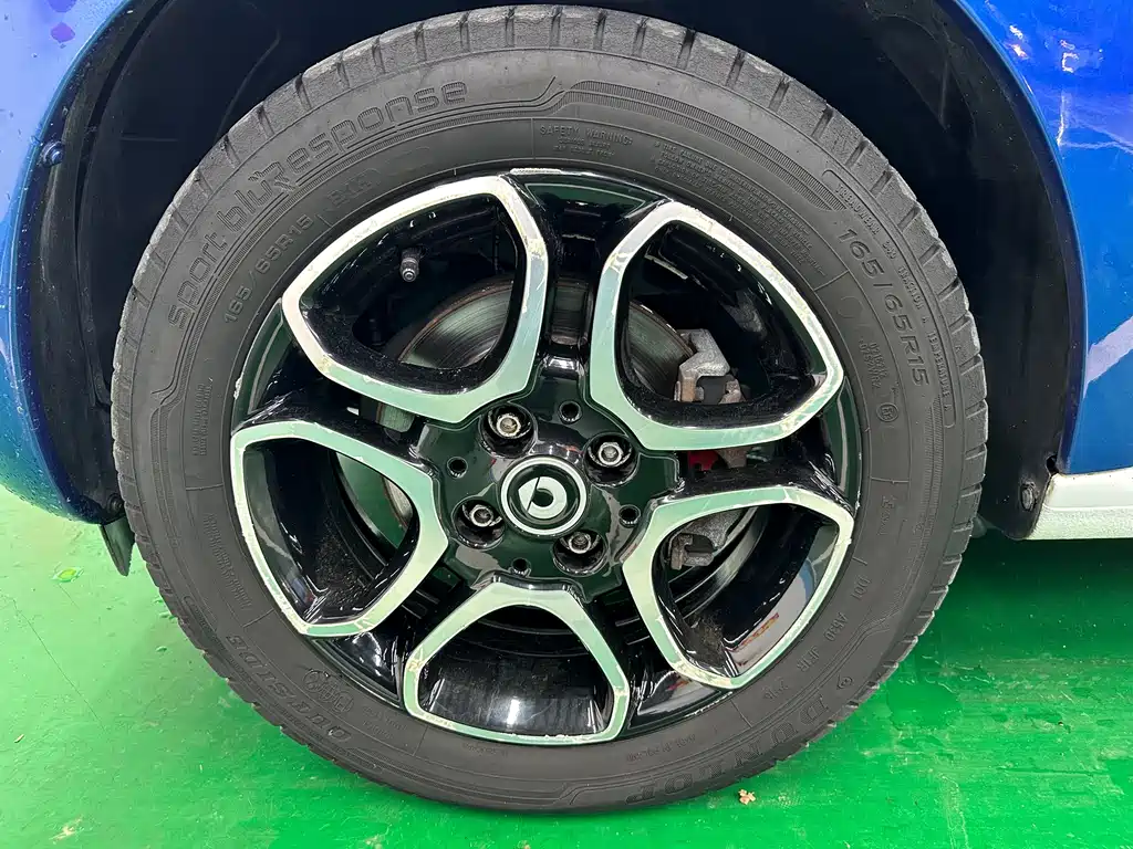 Smart forfour 0.9T 66 kW Pioneer Edition, фото 27