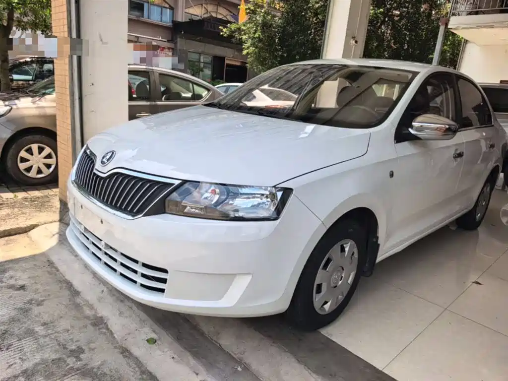 Купить Skoda Rapid