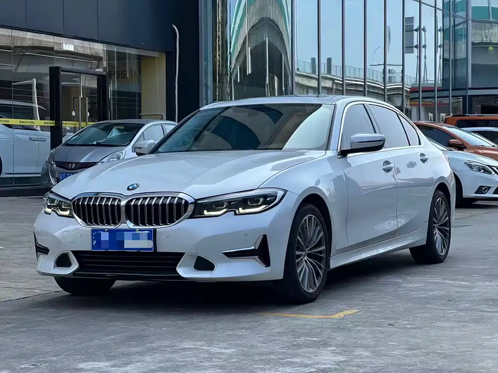 BMW 3 Series — миниатюра 7