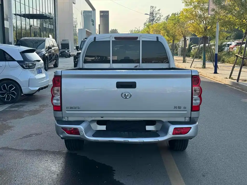 GREAT WALL FENGJUN 5