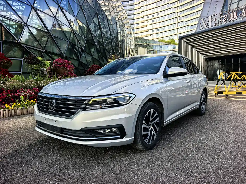 Купить Volkswagen Lavida