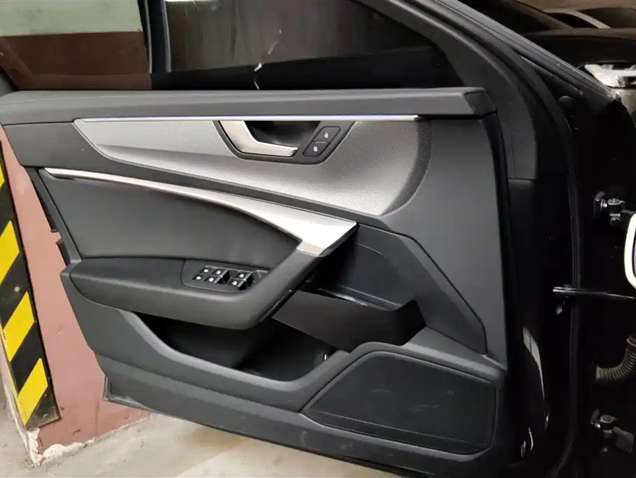 Audi A6L 2021 45 TFSI