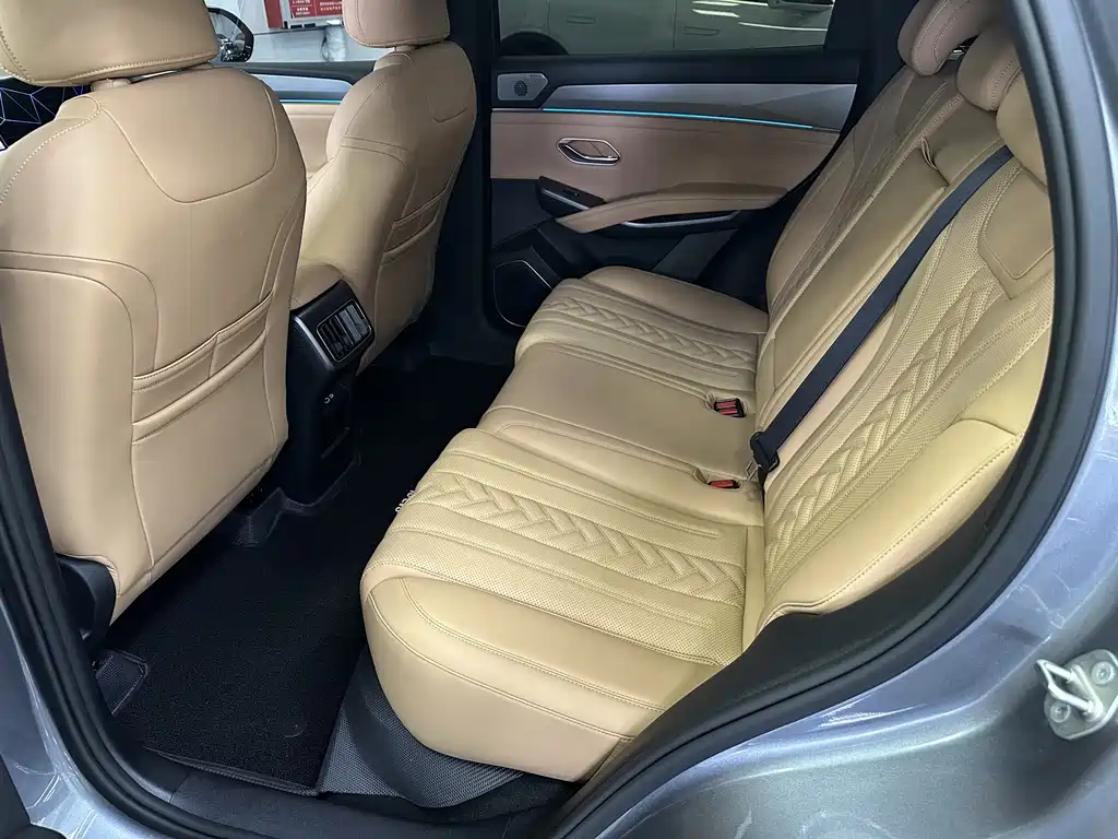 BYD L DM-i — миниатюра 15