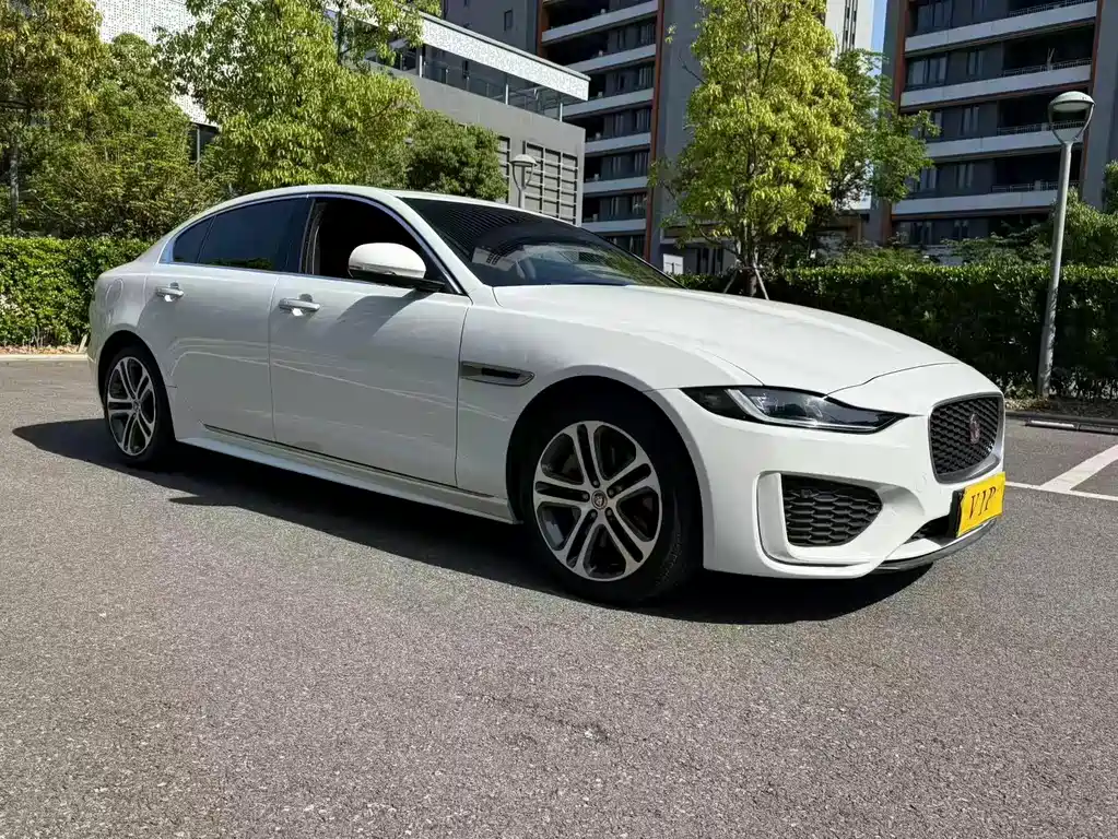 Jaguar XEL 2023 2.0T 250PS R-DYNAMIC S Sport