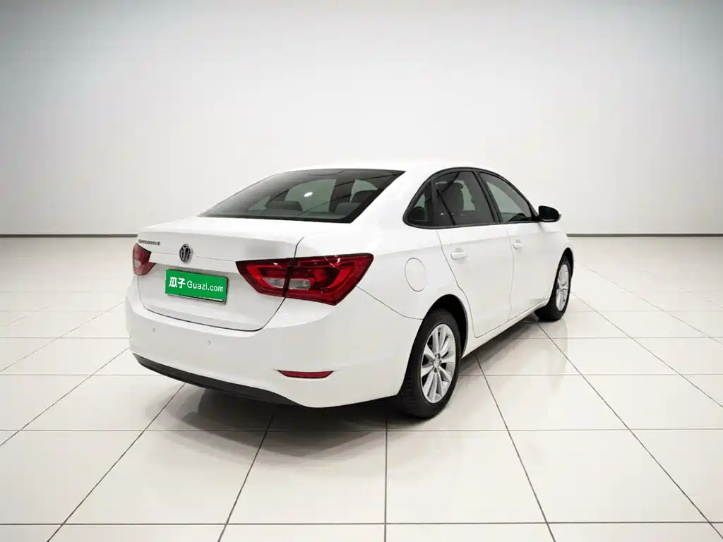 Buick Excelle — миниатюра 6