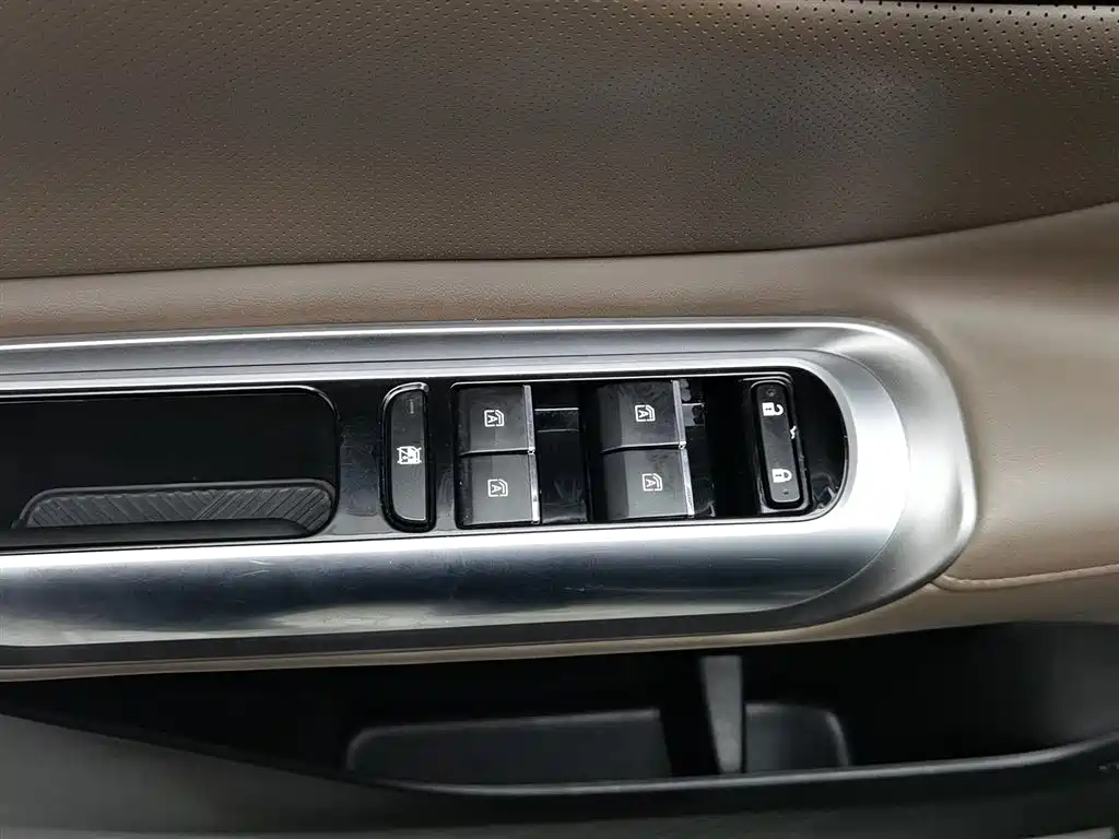 GAC E8 PHEV 2024 150km MAX
