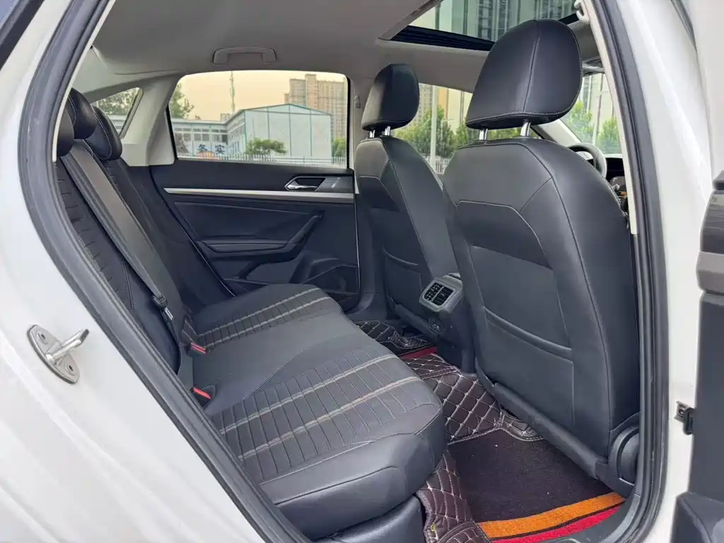Volkswagen Lavida 2021 1.5L AT