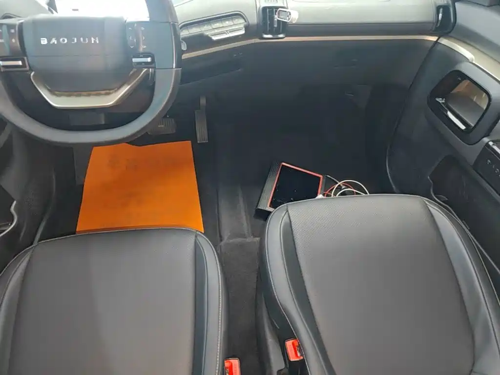 Baojun KiWi EV 2022 Design Master Light Enjoy Edition NMC
