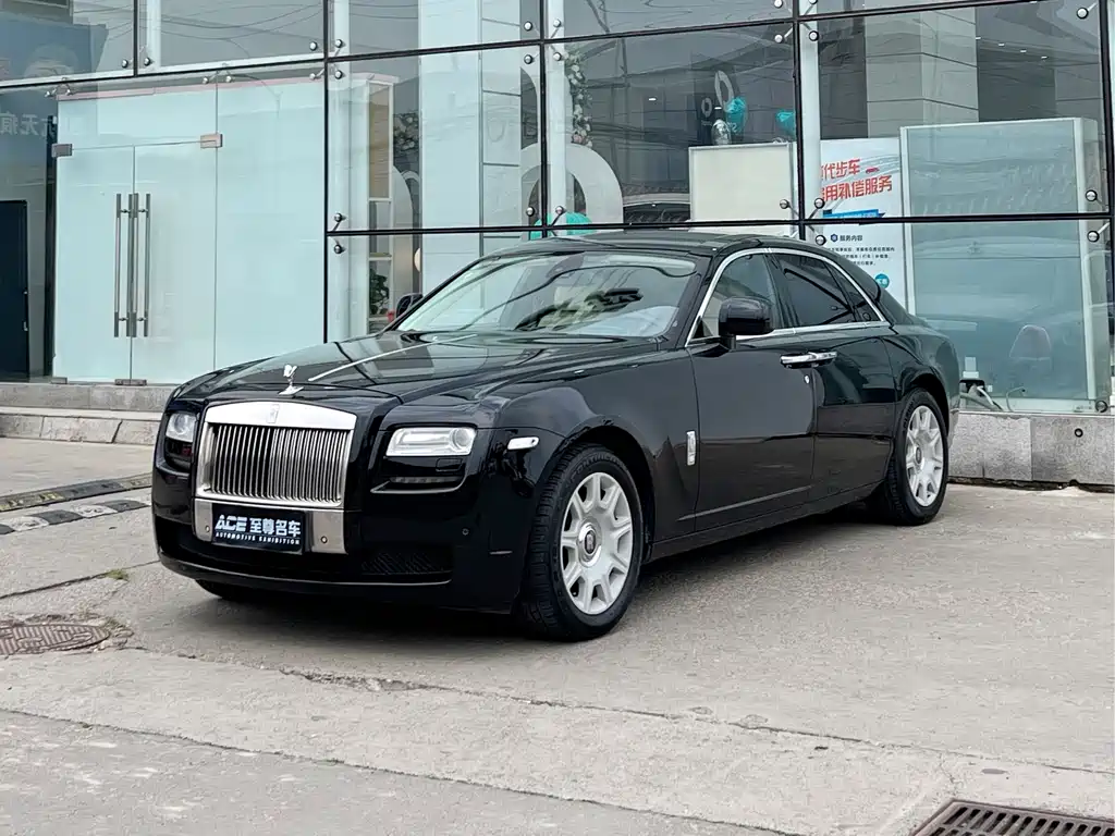 Купить Rolls-Royce Ghost