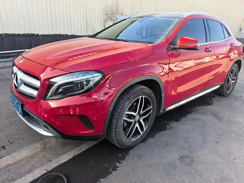 Mercedes-Benz GLA 2016 GLA 200 Fashion