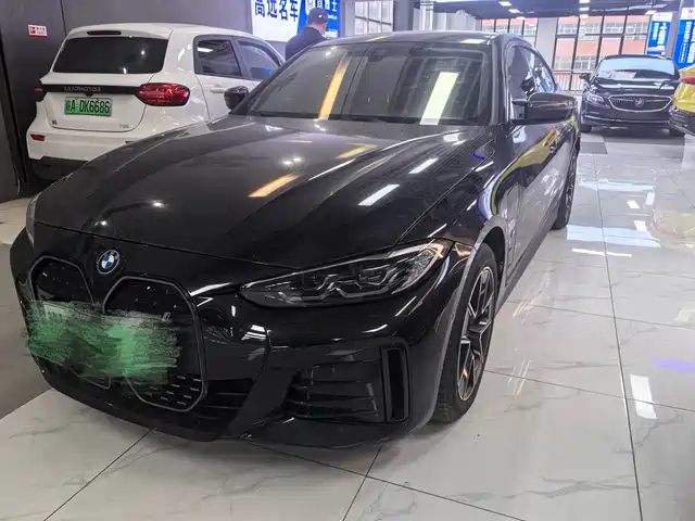 BMW I4 2023