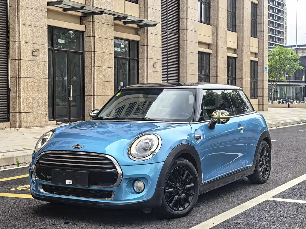 MINI 2016 1.5T COOPER Pioneer Style