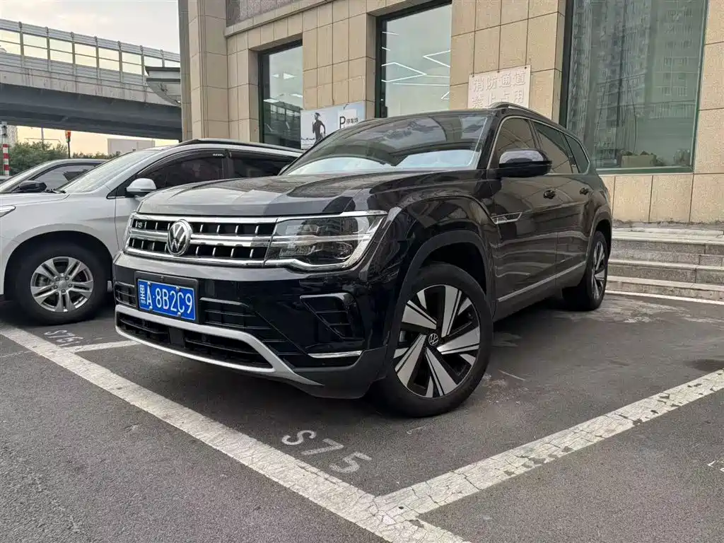 Volkswagen Teramont 2024 530 V6