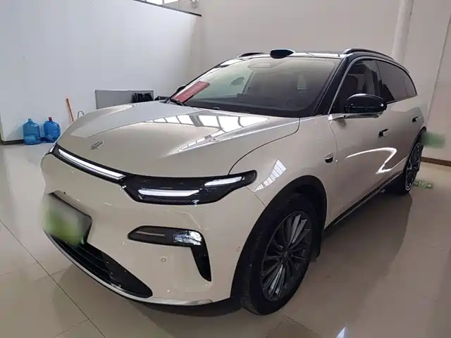 2025 Leapmotor C11
