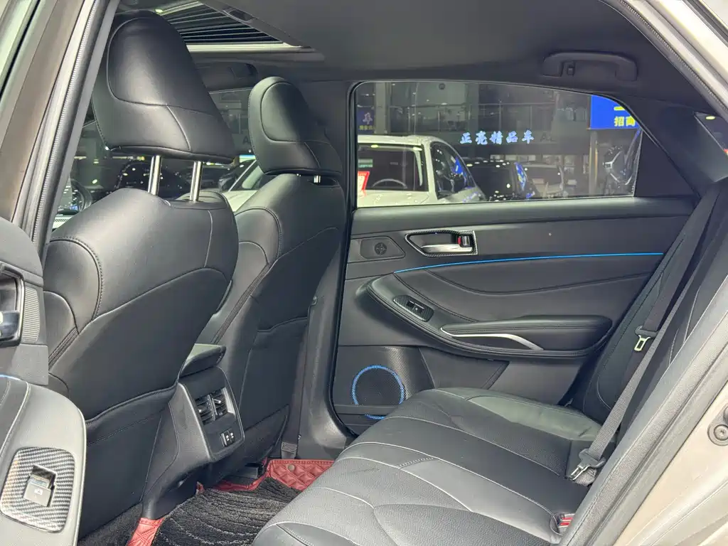 Toyota Avalon 2019 2.5L Luxury VI