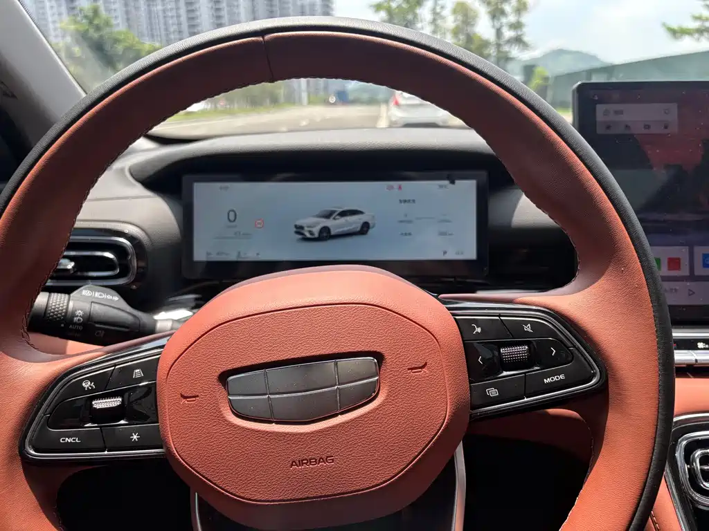 Geely Emgrand 2026 5 1.5T DCT Flagship