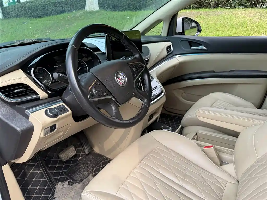 Buick GL8 2023 652T Luxury