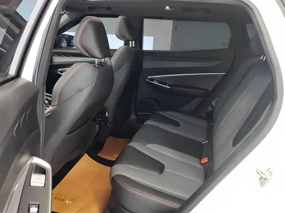 GEELY AUTOMOBILE BOYUE